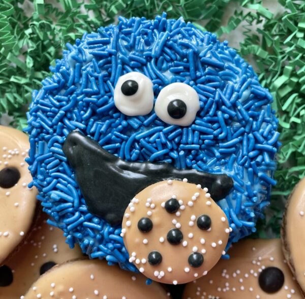 Cookie Monster Dog Treat Cake - Image 4