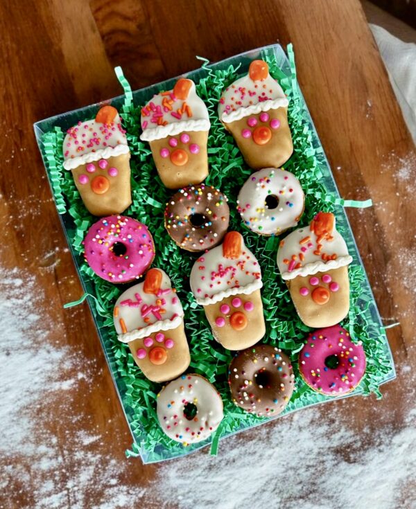 Woofin on Doggin Iced Coffee Dog Treat Gift Box - Image 2